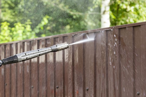 Cost of Vinyl Fence Cleaning in Eagle