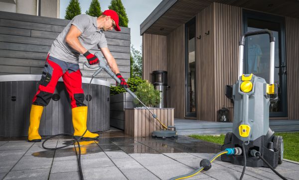 Cost of Concrete Patio Washing in Eagle