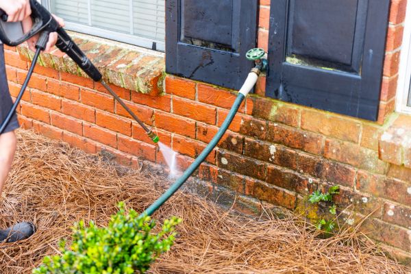 Cost of Brick Home Power Washing in Eagle